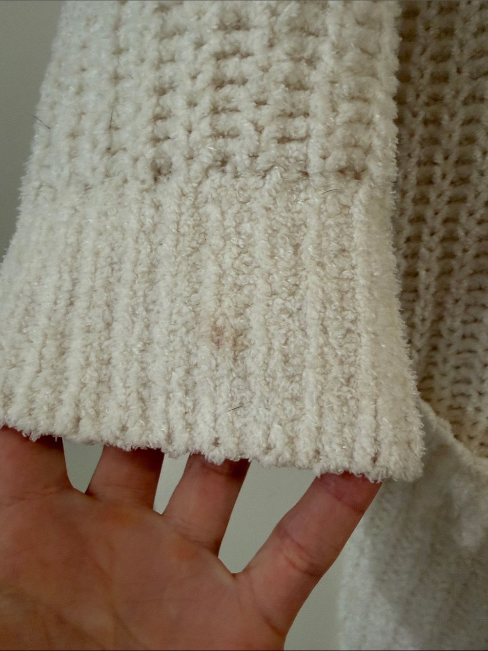 Express Cardigan - Picture 2 of 4